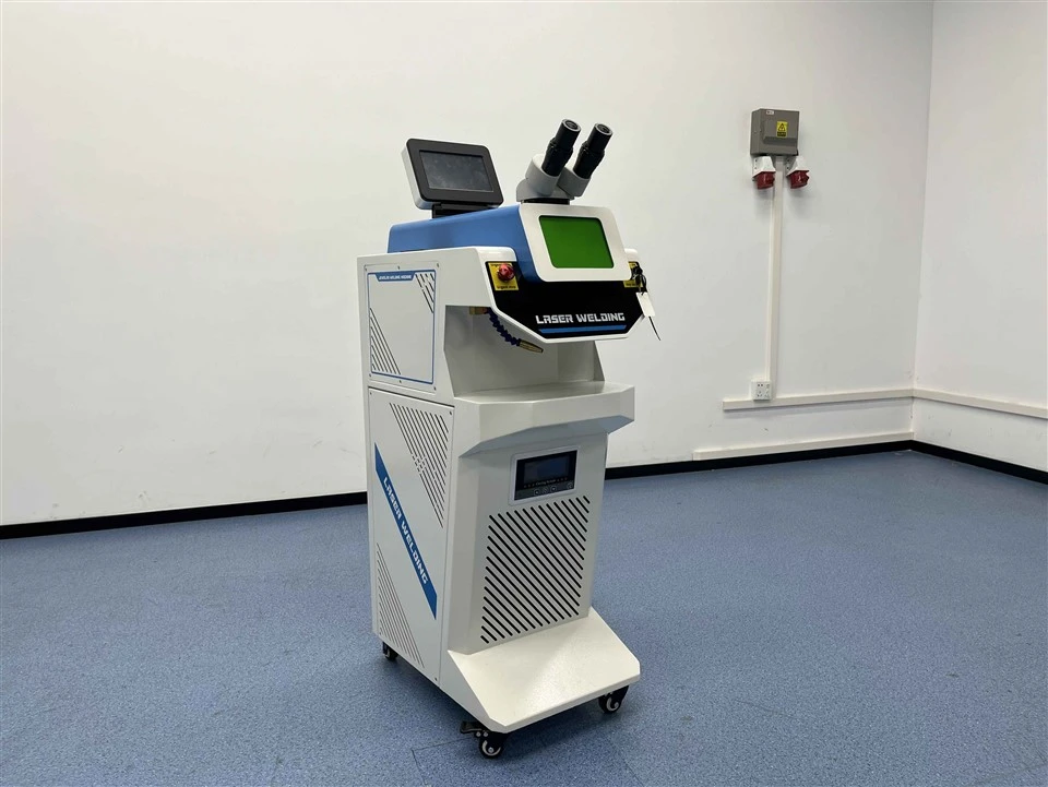 200 W klenotnícke laserové zváracie stroj